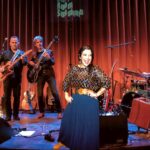 Hidden Xmas DeLuxe & Candice Lacina van The Hello Darlins(Can)